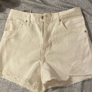 NWT White Levi Denim Shorts